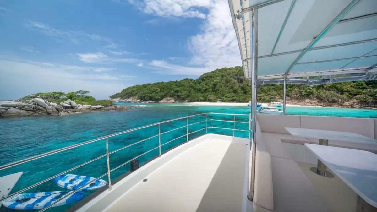 Catamaran Indigo 53ft