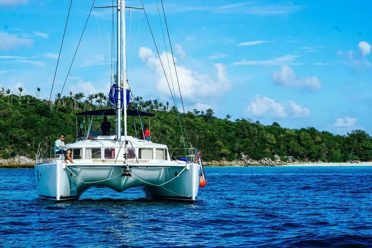 Lagoon 44ft